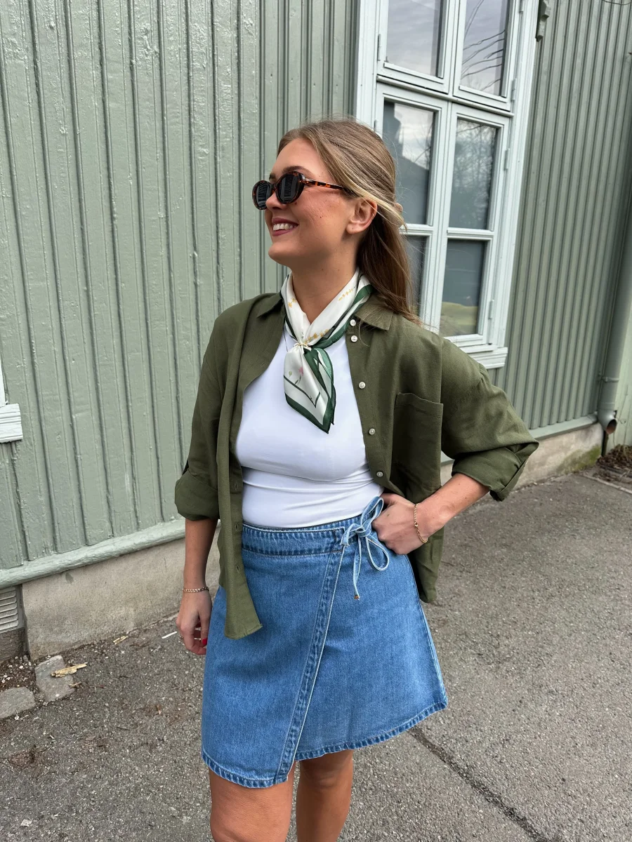 OBJROSIE Short Skirt - Light Blue Denim - Image 2